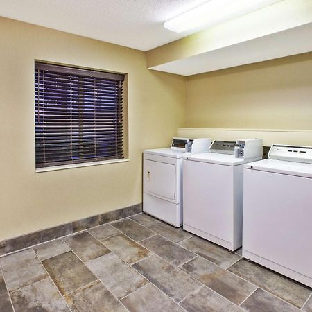 Hampton Inn Gaylord Ngoại thất bức ảnh